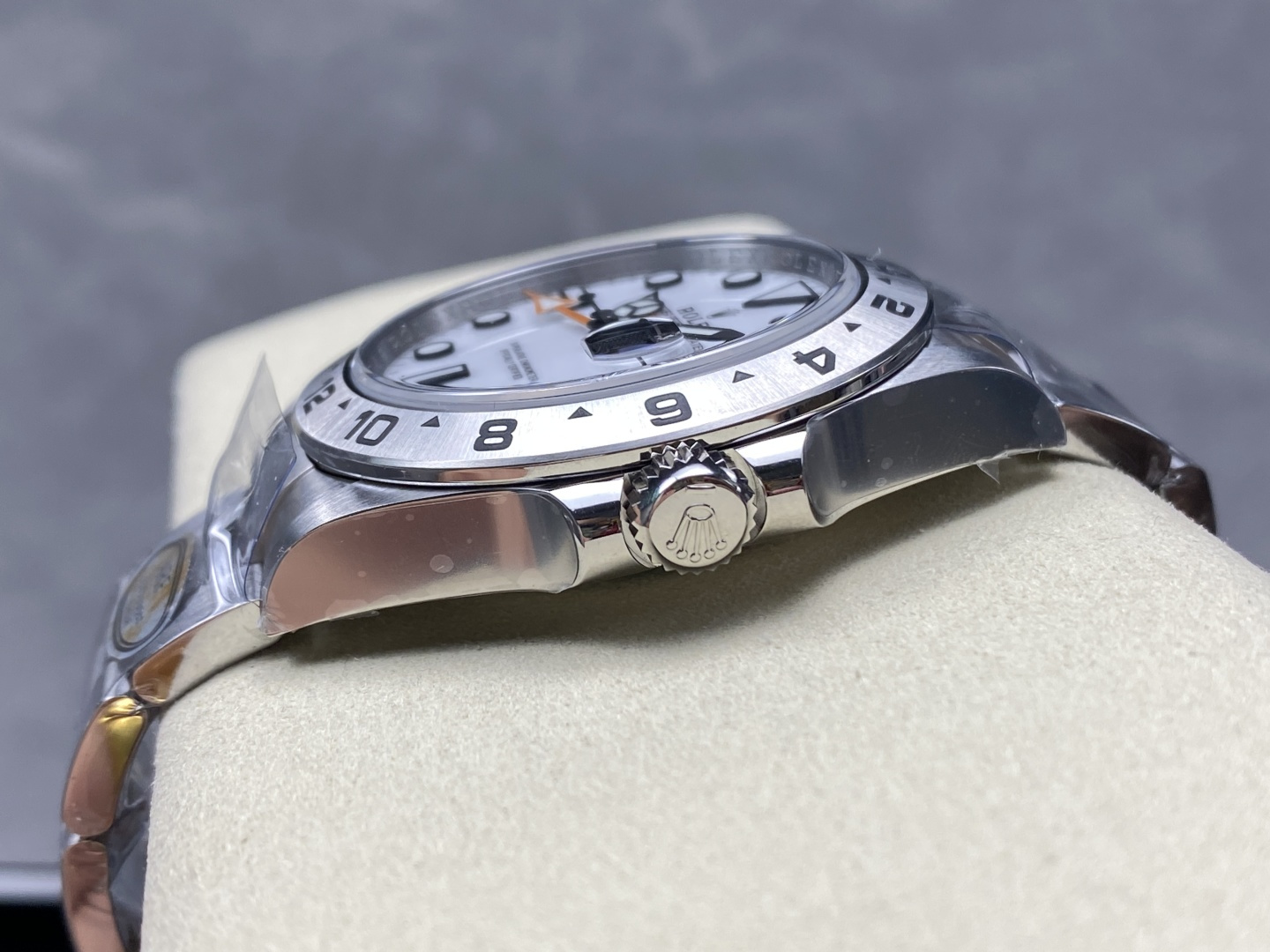 Rolex Explorer II 42mm Polar White Dial 226570 1:1 Superclone - Image 4
