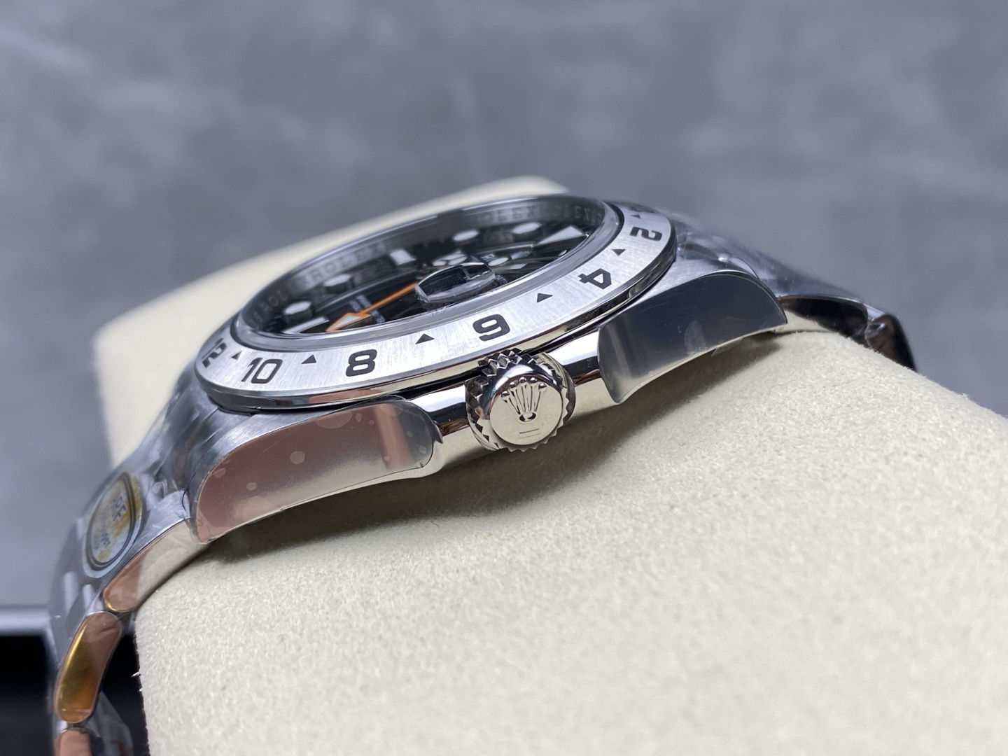 Rolex Explorer II 42mm Black Dial 226570 1:1 Superclone - Image 4