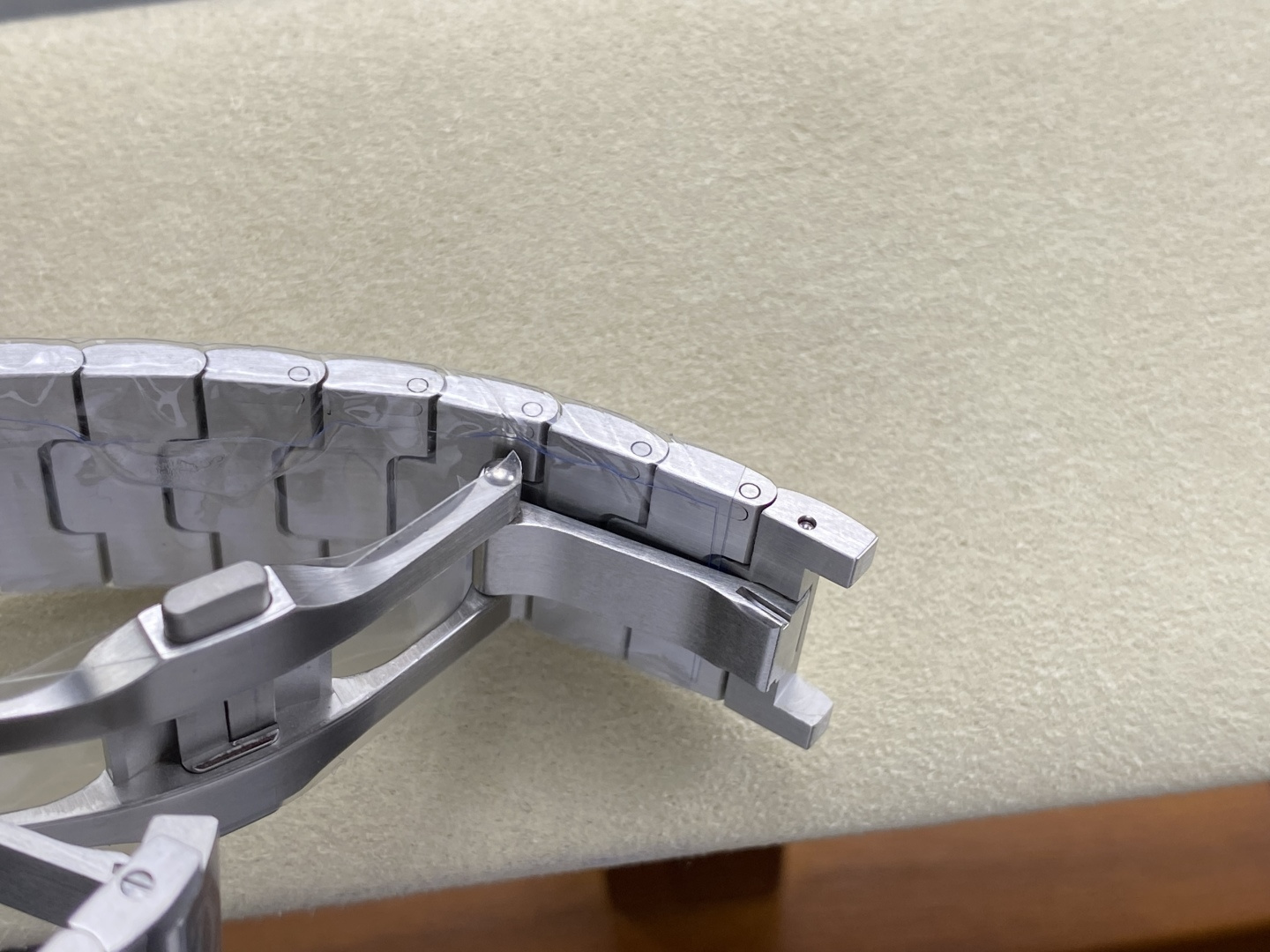 Cartier Santos de Cartier Skeleton Stainless-steel bracelet Configuration 81CD00 1:1 Superclone - Image 10