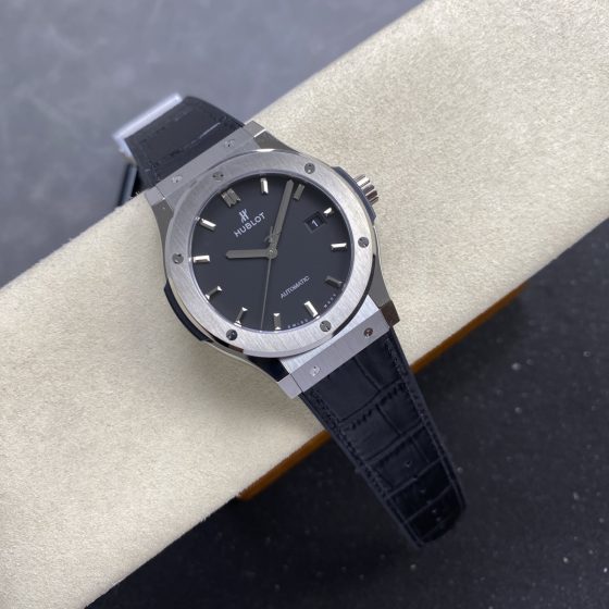 Hublot Classic Fusion 42 mm Configuration 14020D 1:1 Superclone