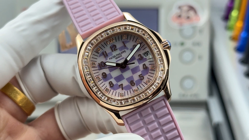 Patek Philippe Aquanaut 35.6 mm GR Factory Configuration 22AD16 1:1 Superclone