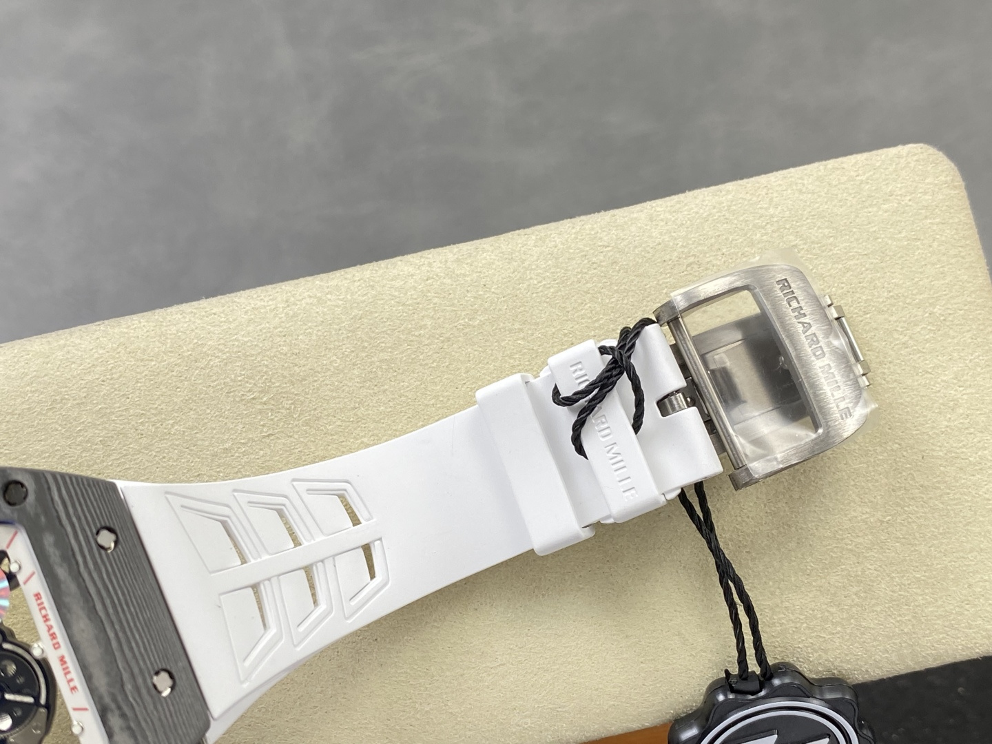Richard Mille RM 055 RM055 Carbon composite Manual-wind ZF Factory Configuration 2661FA 1:1 Superclone - Image 14