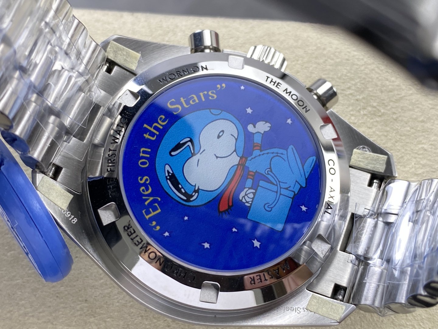 Omega Speedmaster Snoopy 834C69 1:1 Superclone - Image 12