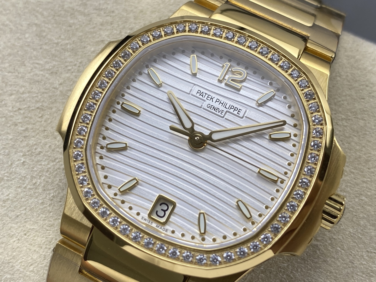 Patek Philippe Nautilus GR Factory Configuration 1B8DFD 1:1 Superclone - Image 9