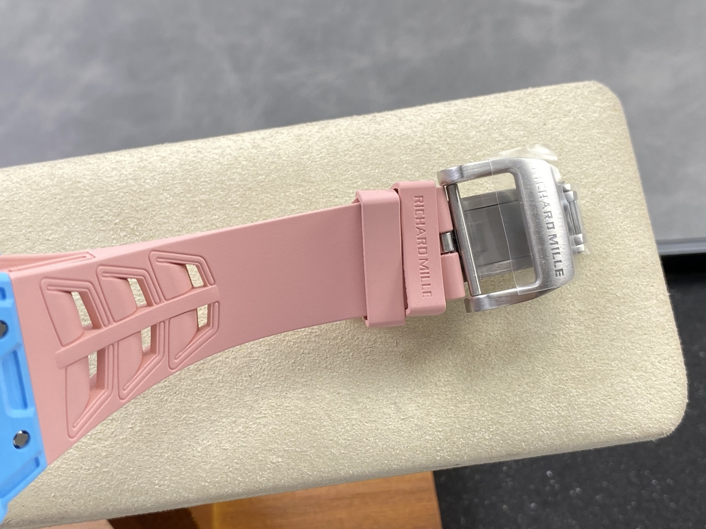 Richard Mille RM 035 RM35 Carbon composite 43.15 x 49.95 mm Skeleton / openworked CLEAN Factory Configuration FDC8A8 1:1 Superclone