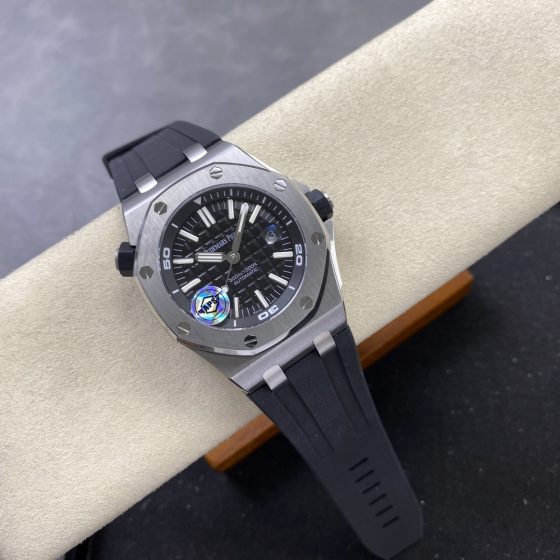 Audemars Piguet Royal Oak Offshore 15703 42 mm APS Factory Configuration 49C2BB 1:1 Superclone