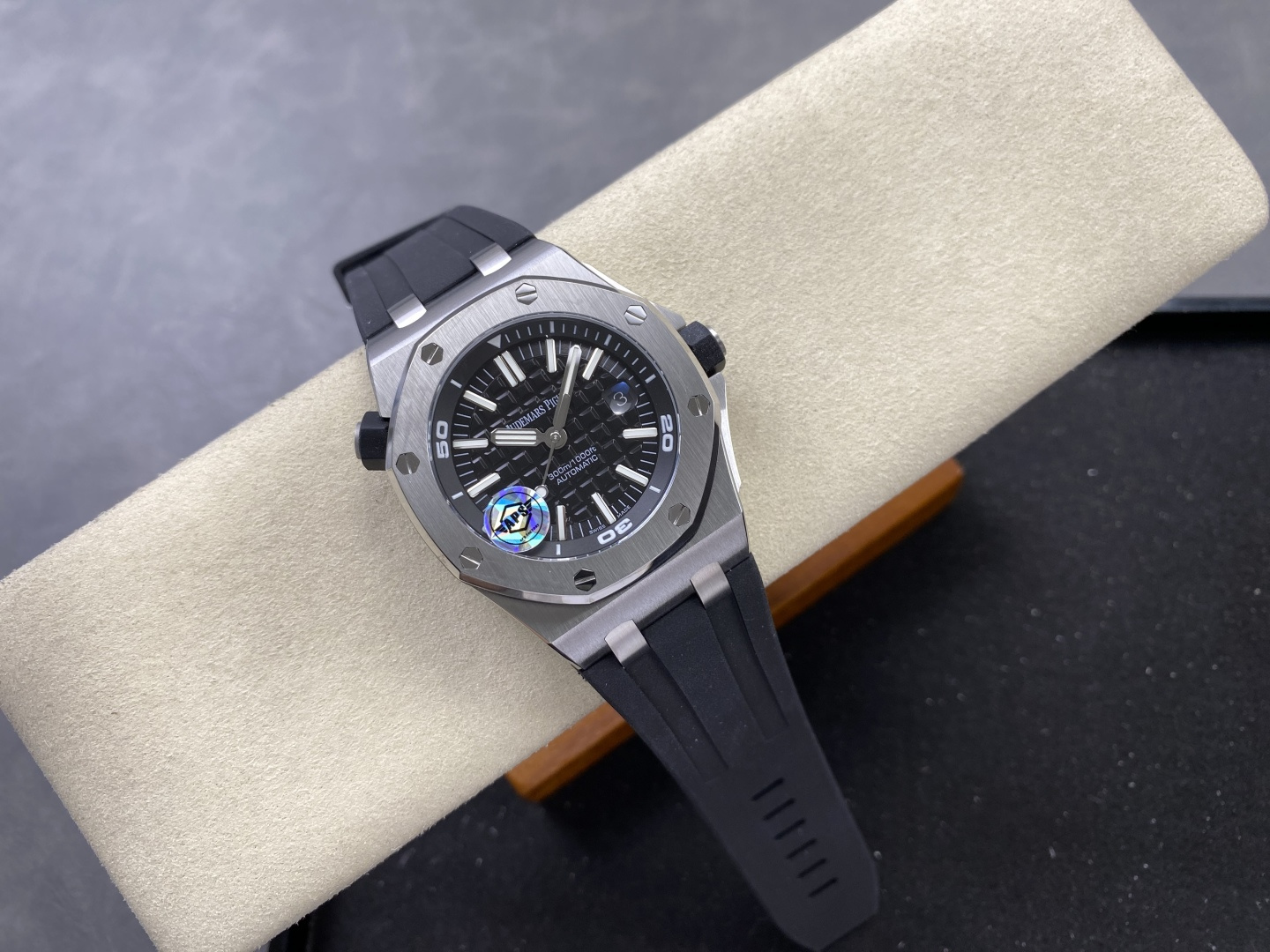 Audemars Piguet Royal Oak Offshore 15703 42 mm APS Factory Configuration 49C2BB 1:1 Superclone