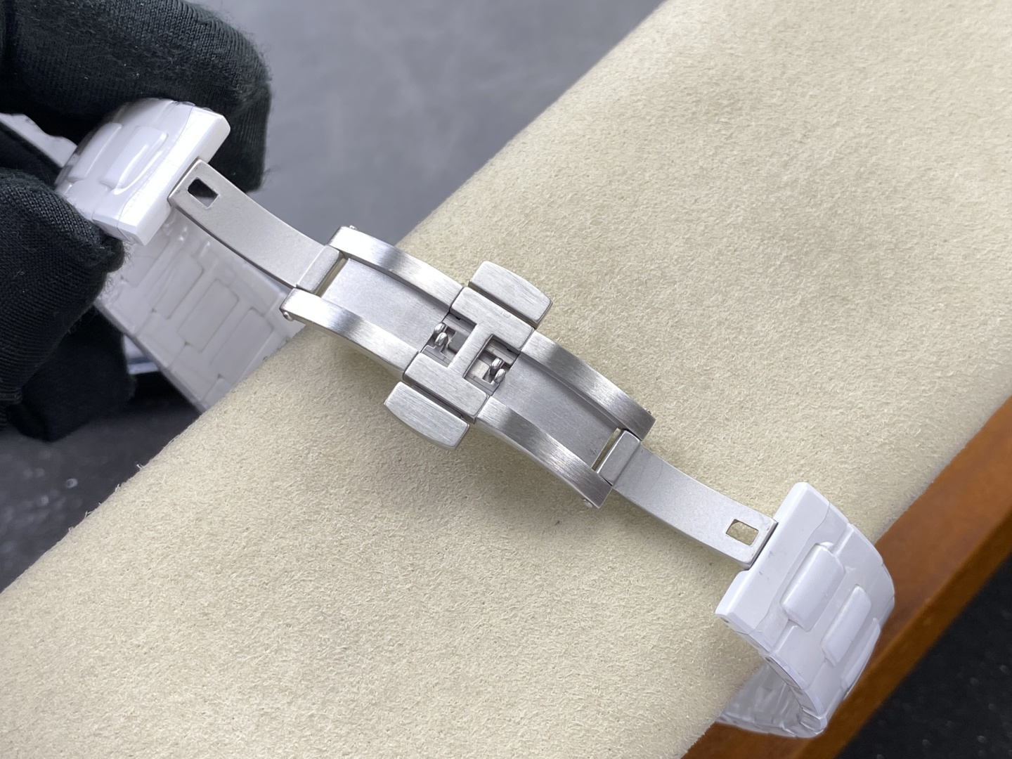 Patek Philippe Nautilus 5711 Ceramic Rubber strap CLEAN Factory Configuration 560FC8 1:1 Superclone - Image 9