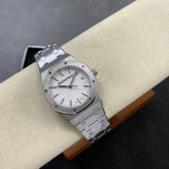 Audemars Piguet Royal Oak Stainless steel 34 mm Automatic Configuration 699DCB 1:1 Superclone