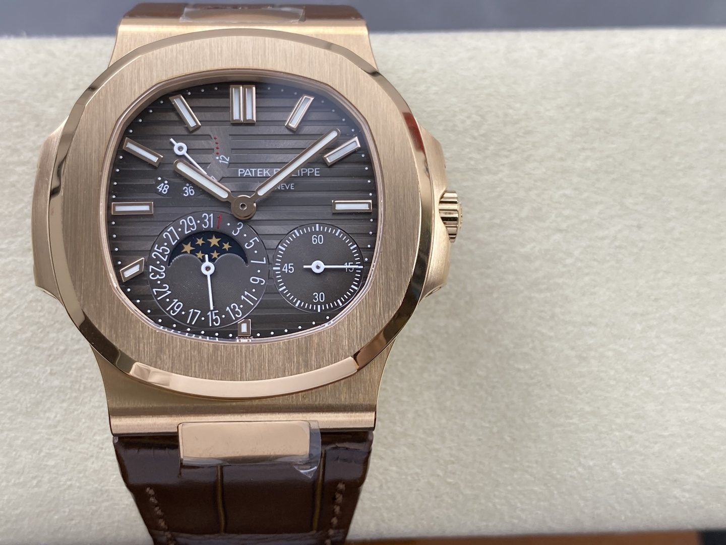 Patek Philippe Nautilus 5712R 1:1 Superclone - Image 21