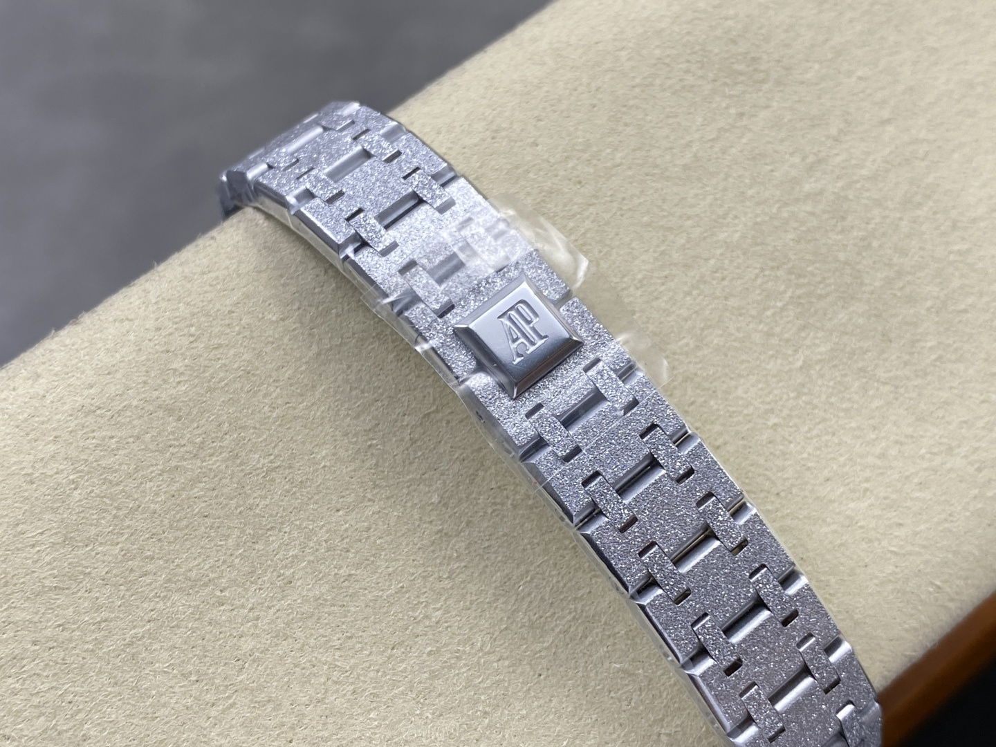 Audemars Piguet Royal Oak TW Factory Configuration D8B75C 1:1 Superclone - Image 6