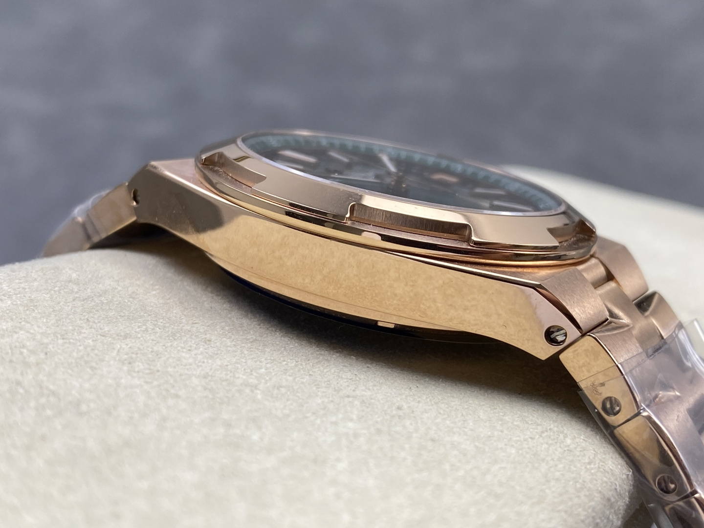 Vacheron Constantin Overseas 4500V Stainless steel Rose Stainless-steel bracelet K1 Factory Configuration 4A76A5 1:1 Superclone - Image 3
