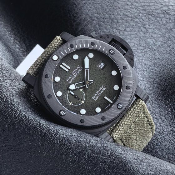 Panerai Submersible PAM1698 Carbon composite Green dial Green Fabric strap 1:1 Superclone