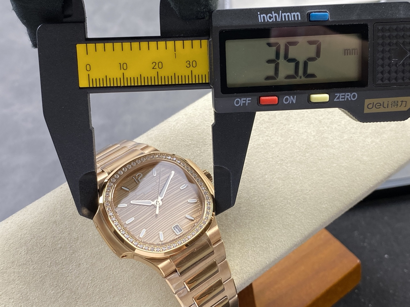 Patek Philippe Nautilus Automatic 3K Factory Configuration DA5C16 1:1 Superclone - Image 10