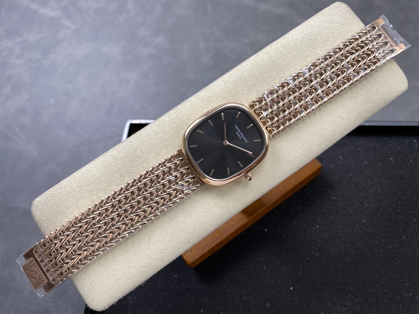 Patek Philippe Golden Ellipse Automatic Configuration 8908E8 1:1 Superclone - Image 6