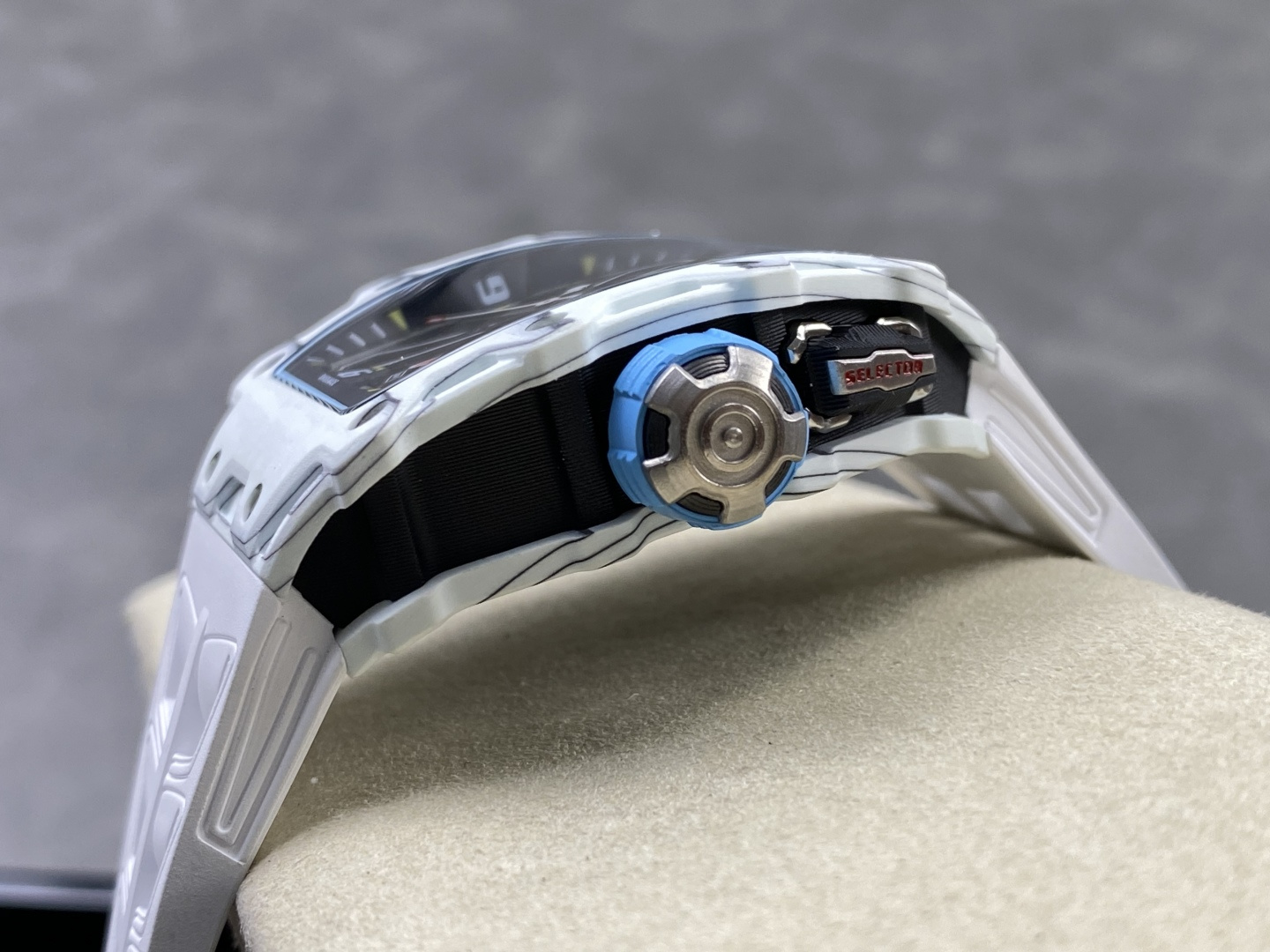Richard Mille RM 035 RM35 Carbon composite 43.15 x 49.95 mm Skeleton / openworked CLEAN Factory Configuration 1779E8 1:1 Superclone - Image 4