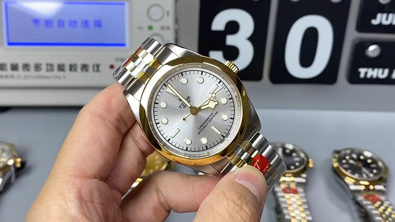 Tudor Black Bay Gold 41 mm HT Factory Configuration 245405 1:1 Superclone