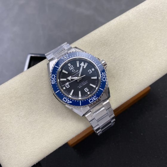 Omega Seamaster Planet Ocean 42 mm 04E5A6 1:1 Superclone
