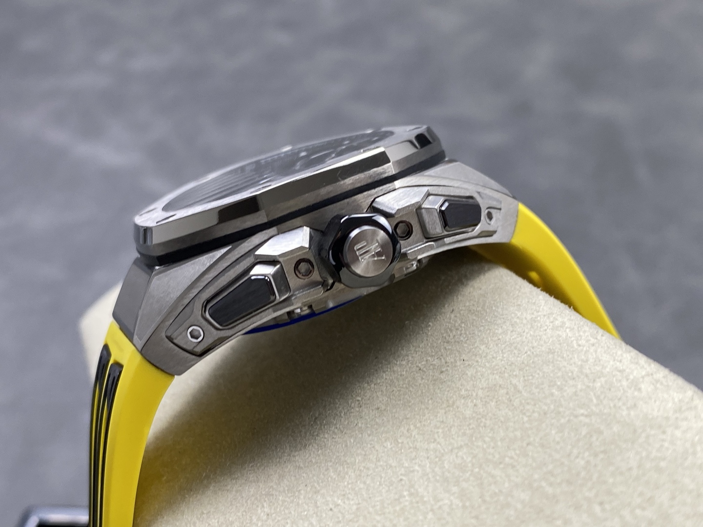 Audemars Piguet Royal Oak Concept Split-Seconds Chronograph GMT Large Date 26650TI.OO.D013CA.01 1:1 Superclone - Image 12