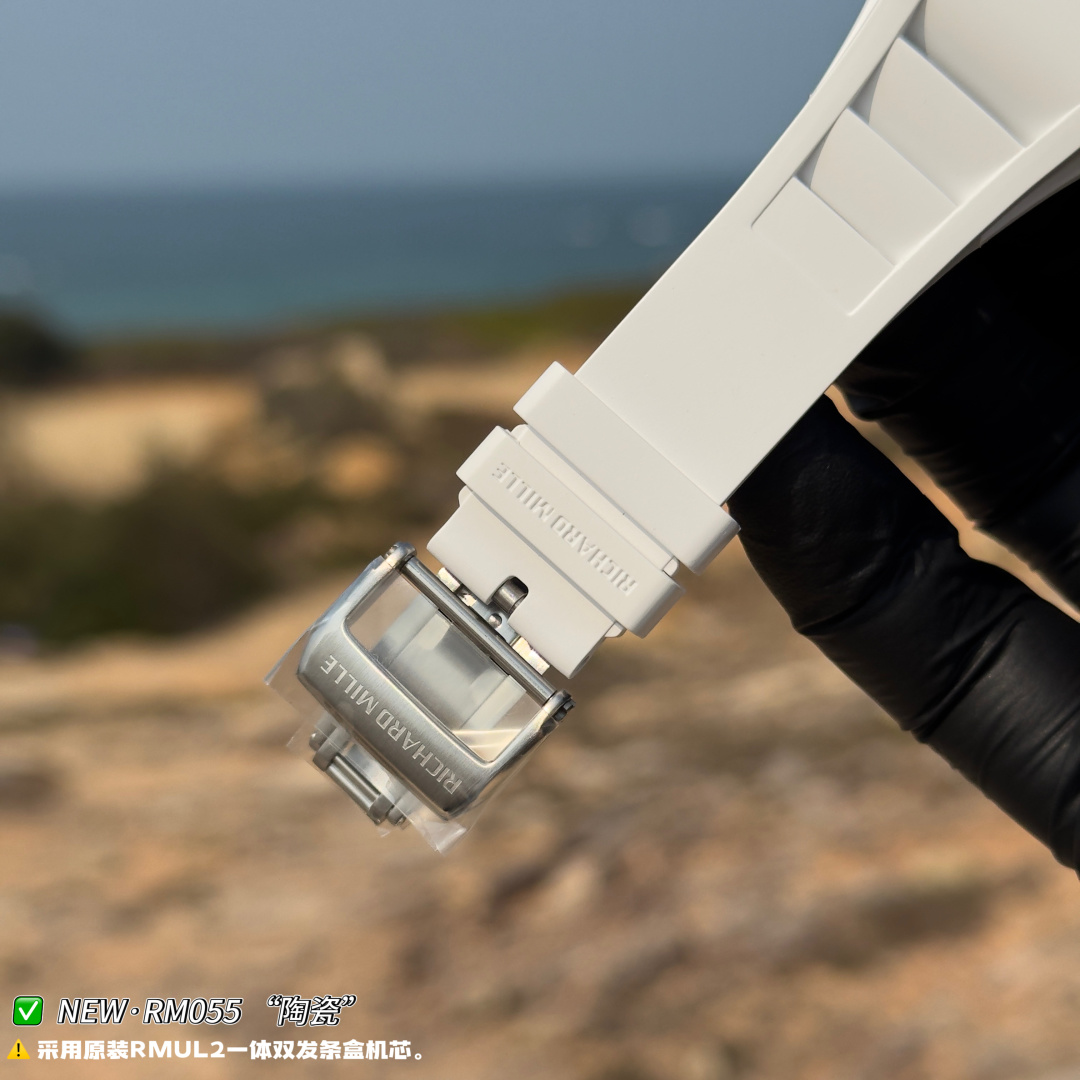 Richard Mille RM 055 RM055 White Ceramic Rubber strap 49.90 x 42.70 mm Configuration B5006C 1:1 Superclone - Image 2