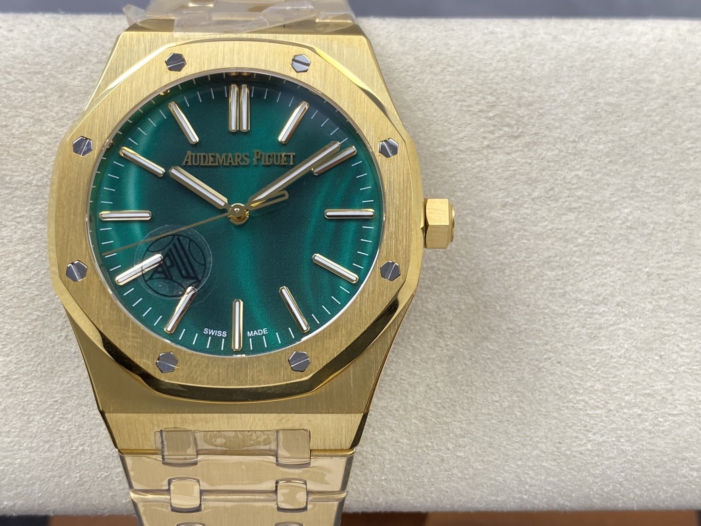Audemars Piguet Royal Oak 15513 Gold 41 mm Configuration 56E829 1:1 Superclone - Image 6