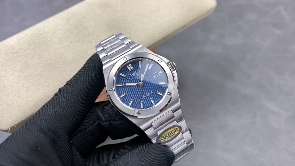 IWC Ingenieur 40 mm Configuration A6FF7F 1:1 Superclone