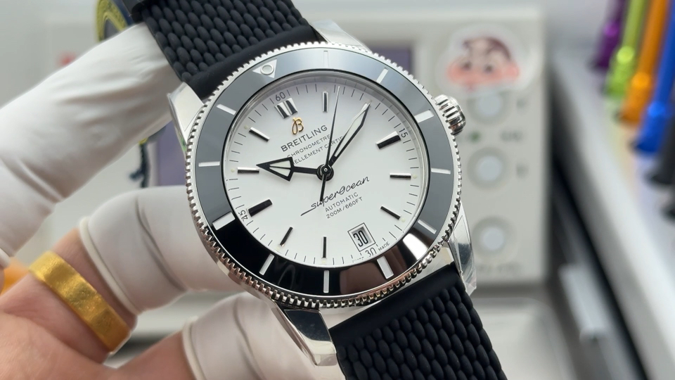 Breitling Superocean Heritage Rubber strap 42 mm GF Factory Configuration FF4077 1:1 Superclone