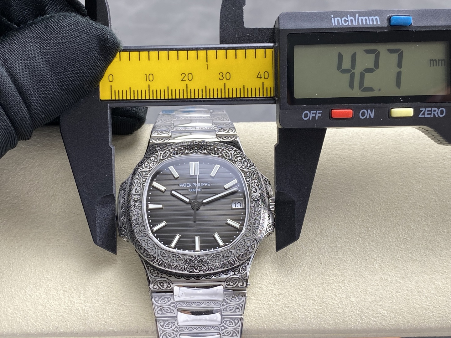 Patek Philippe Nautilus Stainless steel Gray dial 40 mm Automatic Configuration FF7590 1:1 Superclone - Image 11