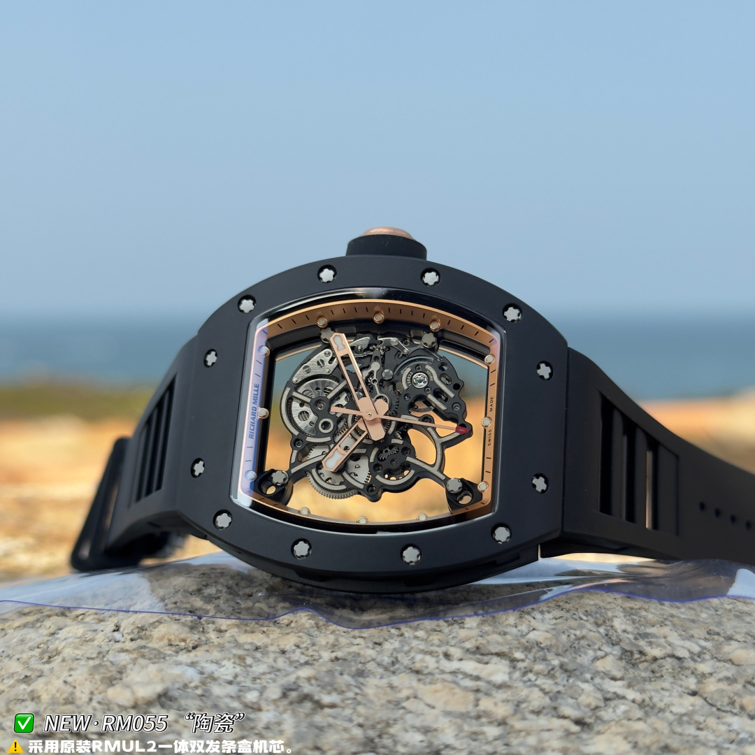 Richard Mille RM 055 RM055 White Ceramic Rubber strap 49.90 x 42.70 mm Configuration 0FBA99 1:1 Superclone - Image 3