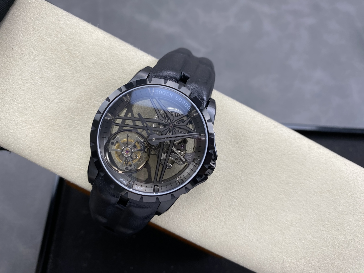Roger Dubuis Excalibur Stainless steel 42 mm Tourbillon Configuration 93BEC3 1:1 Superclone