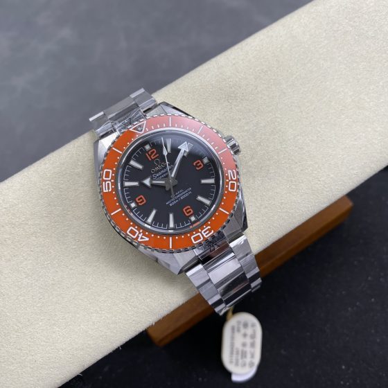 Omega Seamaster Planet Ocean 217.30.42.21.01.003 1:1 Superclone