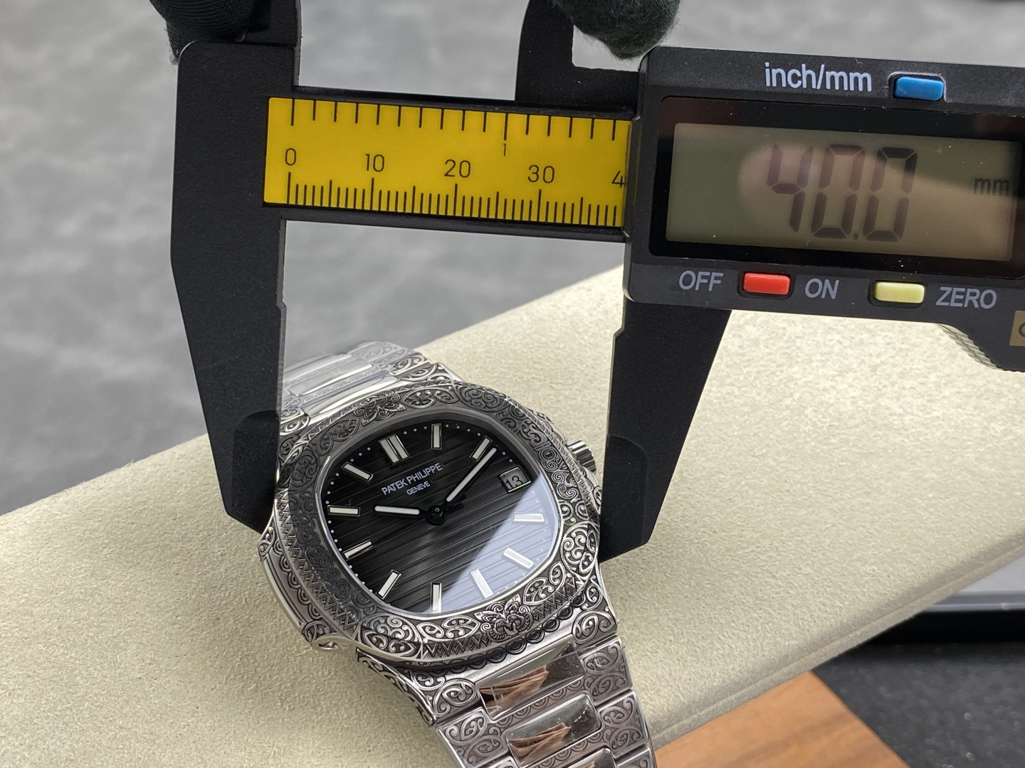 Patek Philippe Nautilus Stainless steel Gray dial 40 mm Automatic Configuration FF7590 1:1 Superclone - Image 13