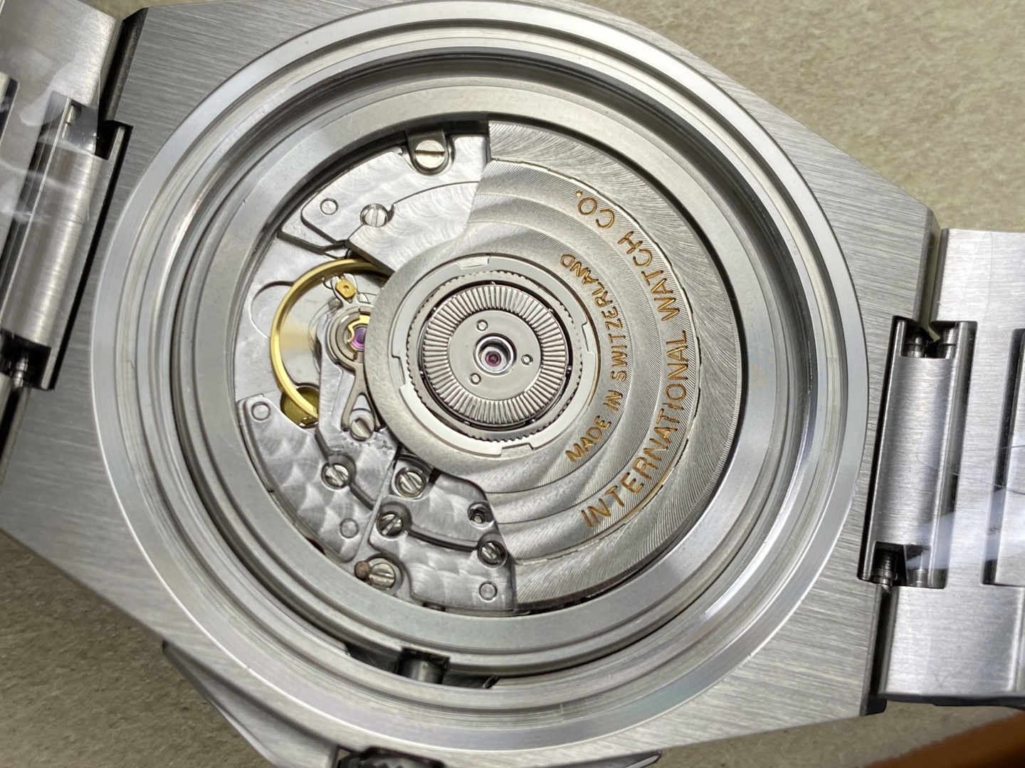 IWC Ingenieur Automatic 40 IW328903 1:1 Superclone - Image 13