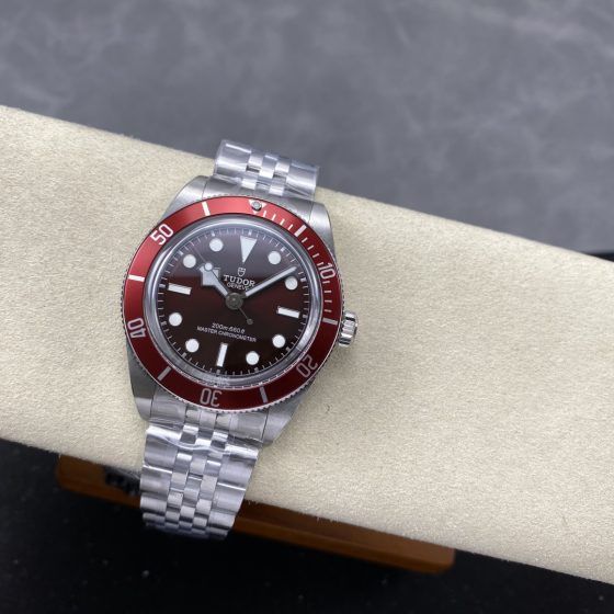Tudor Black Bay 58 Burgundy M7939A1A0RU-0001 1:1 Superclone
