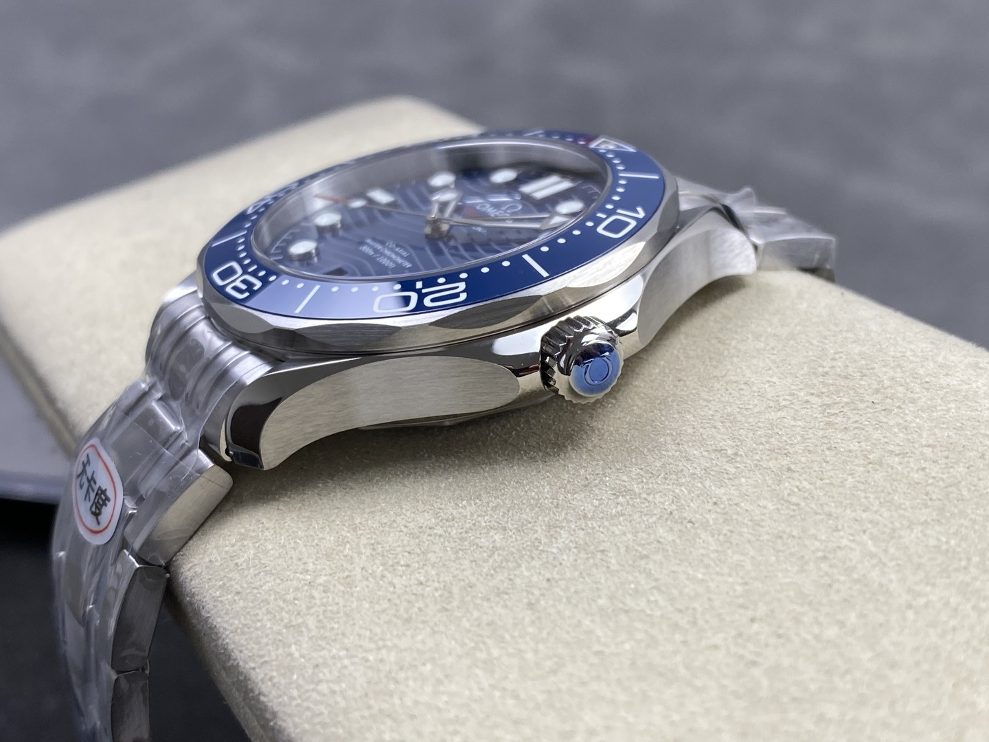 Omega Seamaster Diver 300M Green 42 mm Configuration 3C39CB 1:1 Superclone - Image 2