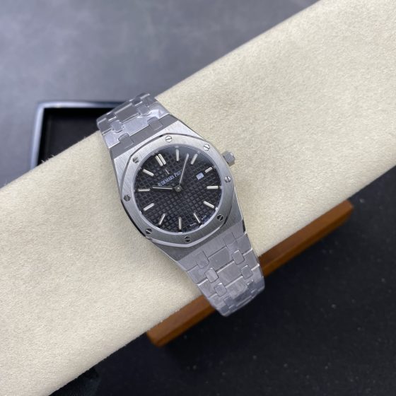 Audemars Piguet Royal Oak 67651OR 33 mm Date display Configuration 1B3F0C 1:1 Superclone