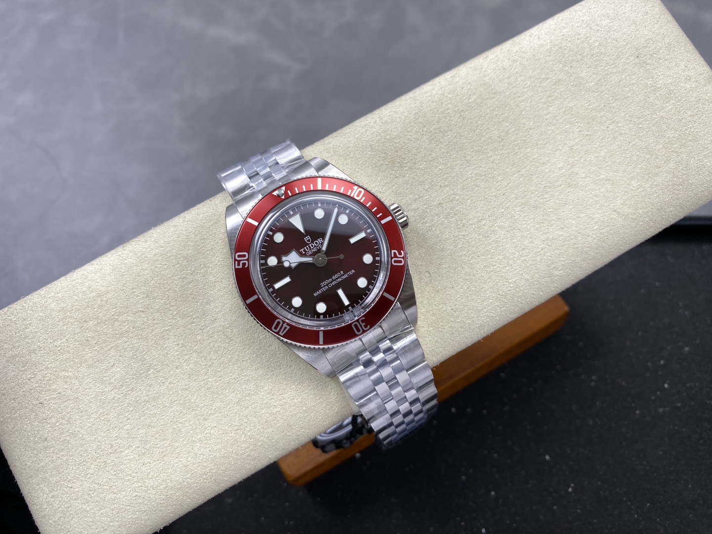 Tudor Black Bay 58 Burgundy M7939A1A0RU-0001 1:1 Superclone - Image 4