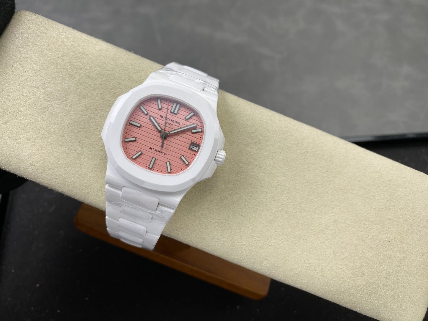 Patek Philippe Nautilus 5711 Ceramic Rubber strap CLEAN Factory Configuration 560FC8 1:1 Superclone - Image 6