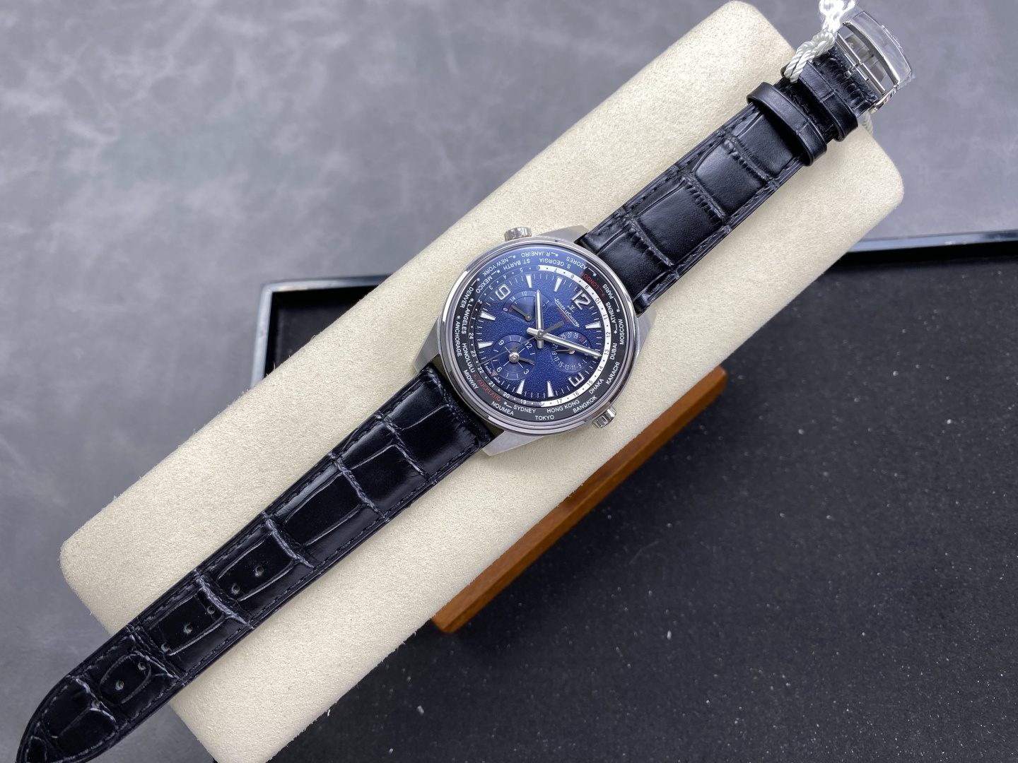 Jaeger-LeCoultre Polaris 42 mm World time ZF Factory Configuration 070C09 1:1 Superclone