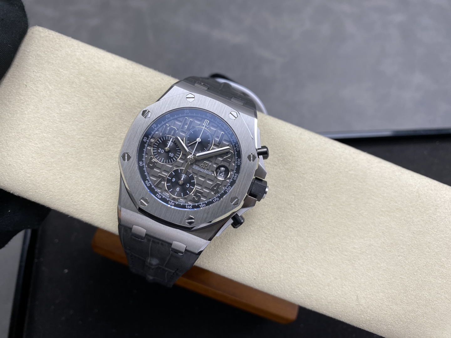 Audemars Piguet Royal Oak Offshore LS Factory Configuration 85AD49 1:1 Superclone - Image 5