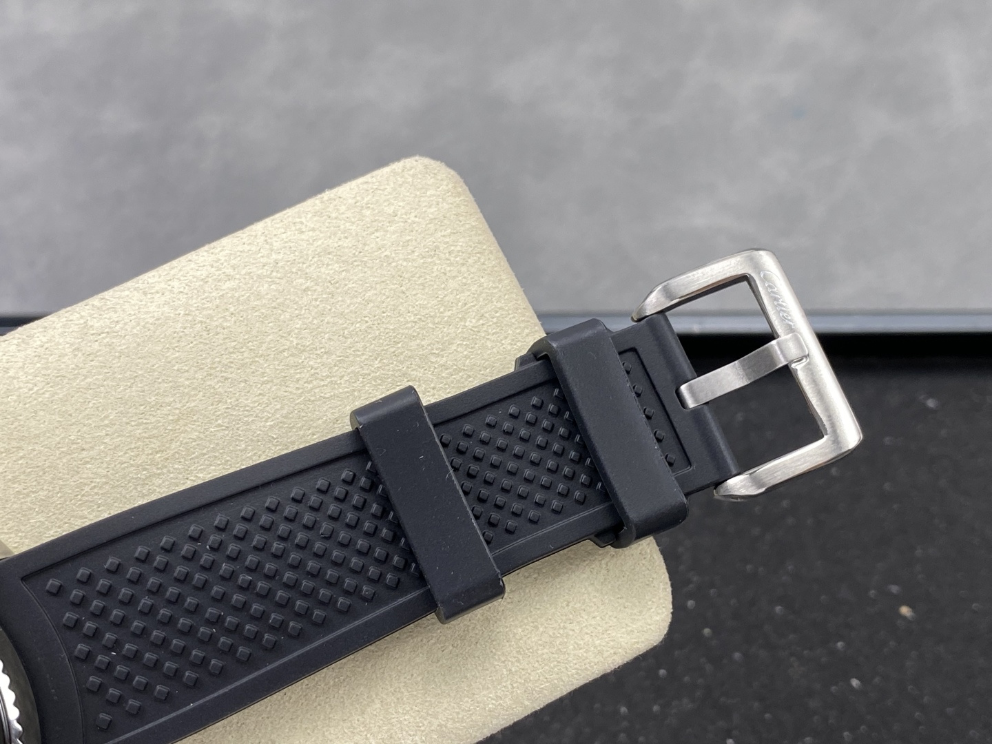 Cartier Calibre de Cartier Diver Stainless steel Rubber strap 42 x 11 mm Configuration 9AFBBF 1:1 Superclone - Image 4
