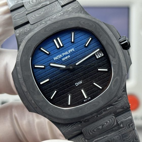 Patek Philippe Nautilus 5711 Configuration 21F380 1:1 Superclone