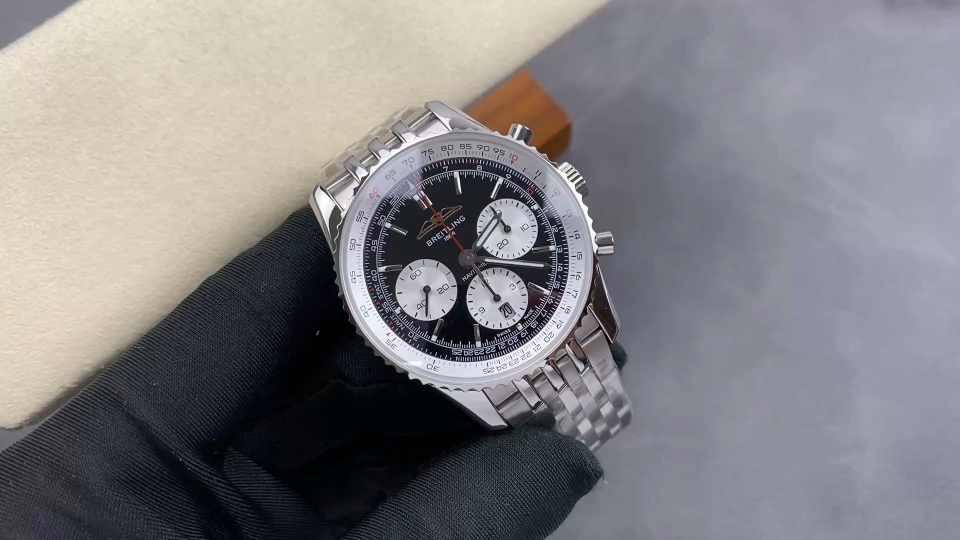 Breitling Navitimer 43 mm Chronograph BLS Factory Configuration 1F07B0 1:1 Superclone