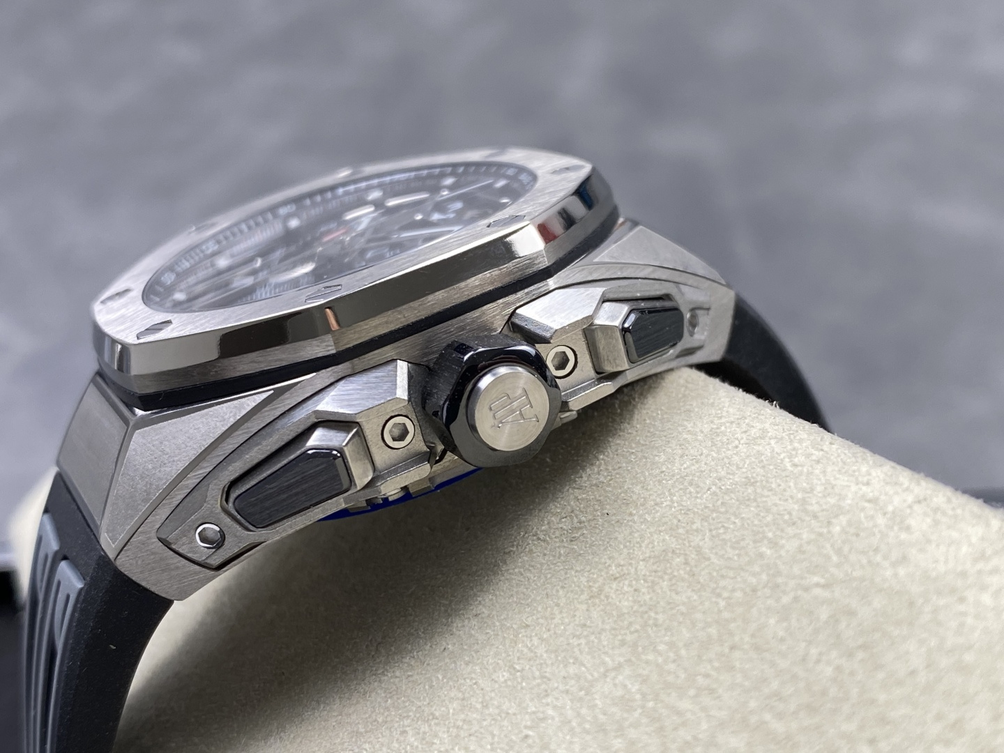 Audemars Piguet Royal Oak Concept Split-Seconds Chronograph GMT Large Date 26650TI.OO.D013CA.01 1:1 Superclone - Image 13