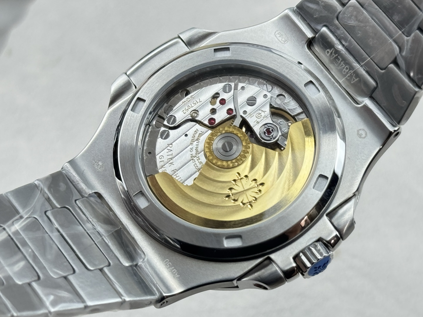 Patek Philippe Nautilus Date. Seconde Au Centre 5811/1G-001 1:1 Superclone - Image 8