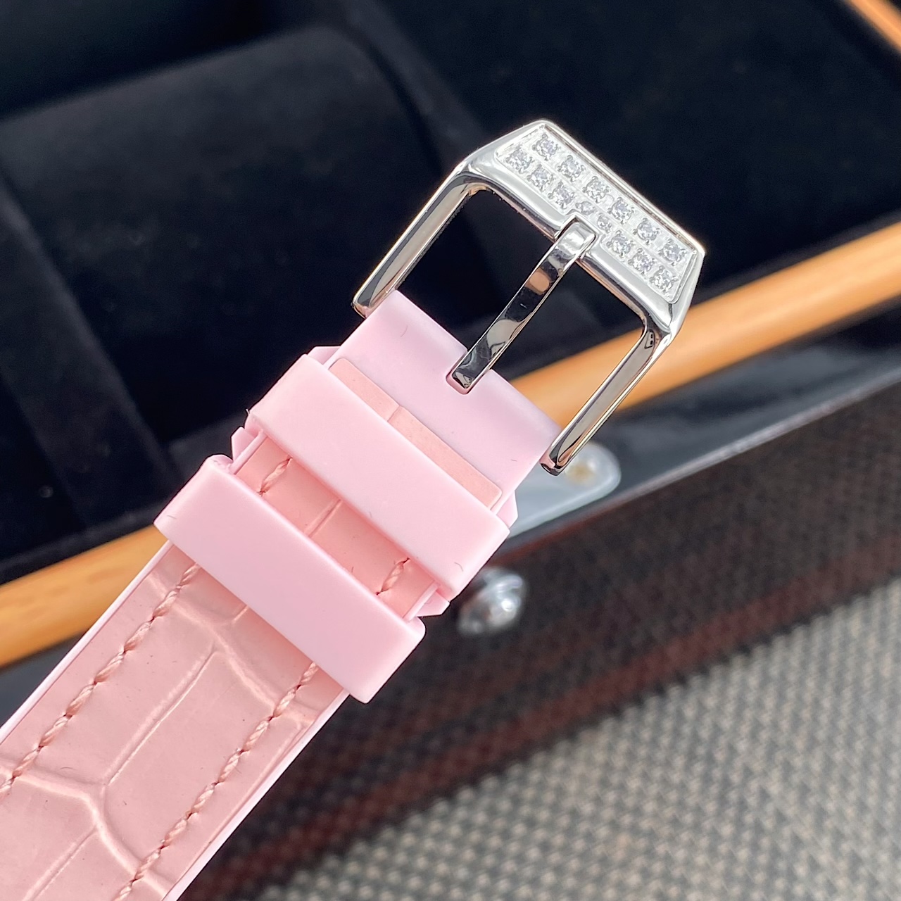 Franck Muller Vanguard V32 Leather strap 42.3 mm Configuration 0C15B9 1:1 Superclone - Image 4