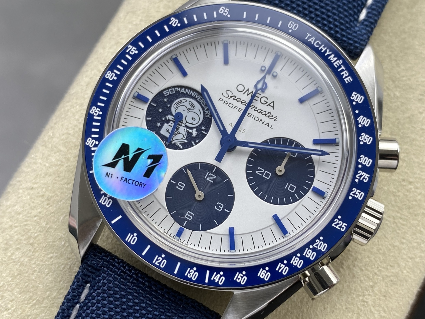 Omega Speedmaster Silver Snoopy Award 50th Anniversary 42 mm 310.32.42.50.02.001 1:1 Superclone - Image 8