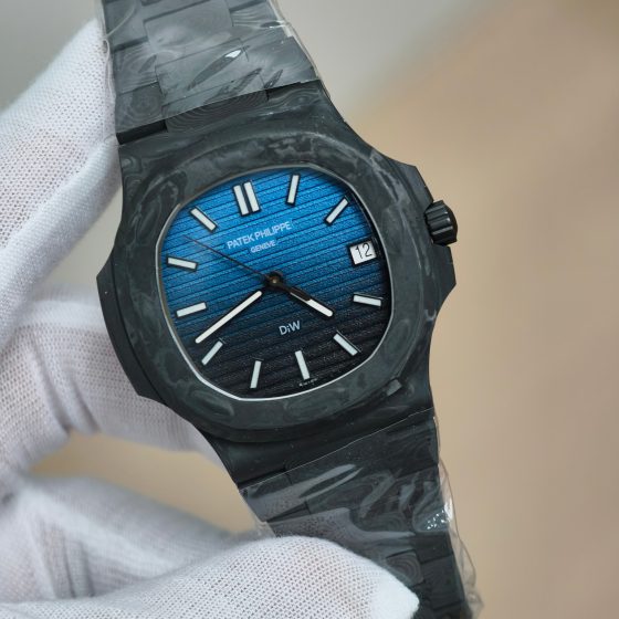 Patek Philippe Nautilus 5711 Carbon composite Configuration 6A1B5C 1:1 Superclone