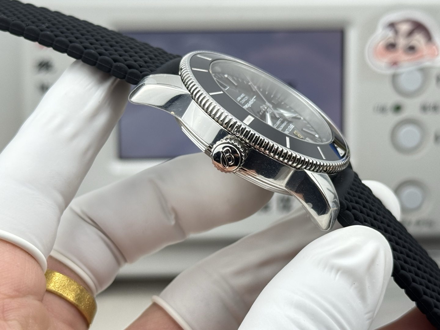 Breitling Superocean Heritage Rubber strap 42 mm GF Factory Configuration 2D53B1 1:1 Superclone - Image 5
