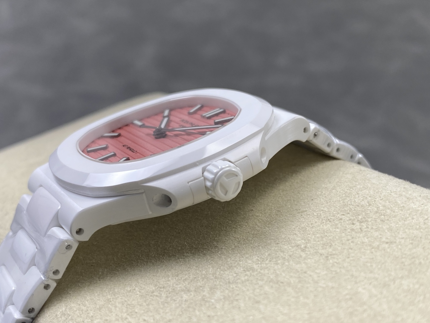 Patek Philippe Nautilus 5711 Ceramic Rubber strap CLEAN Factory Configuration 560FC8 1:1 Superclone - Image 5